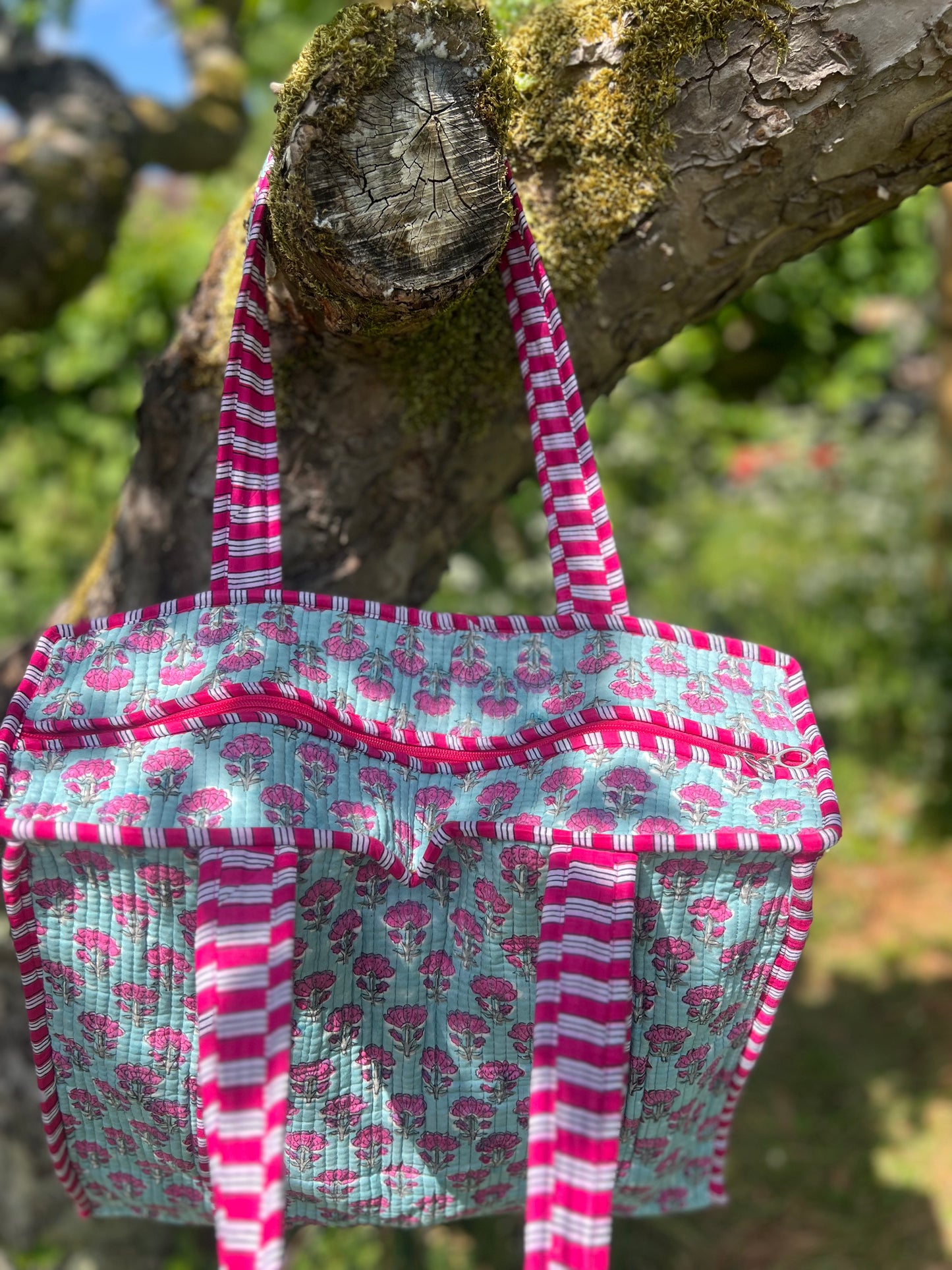 Bright pink and blue Tote Bag