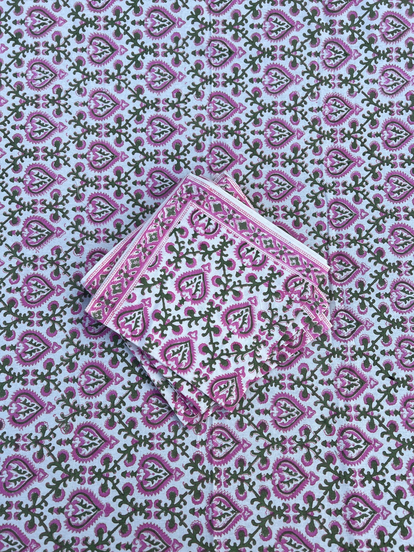 Hearts of Love Table Cloth