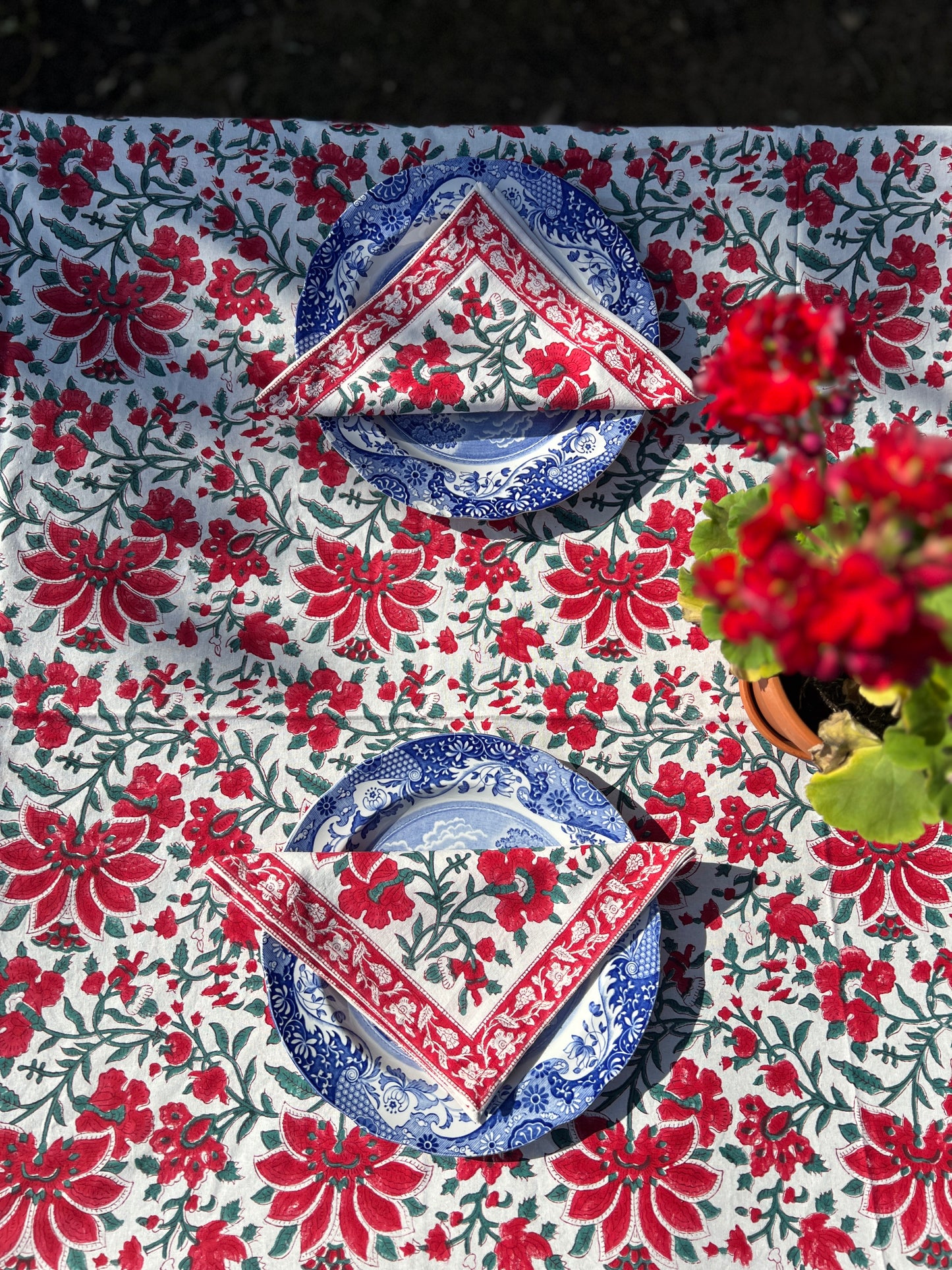 Caroline Table Cloth