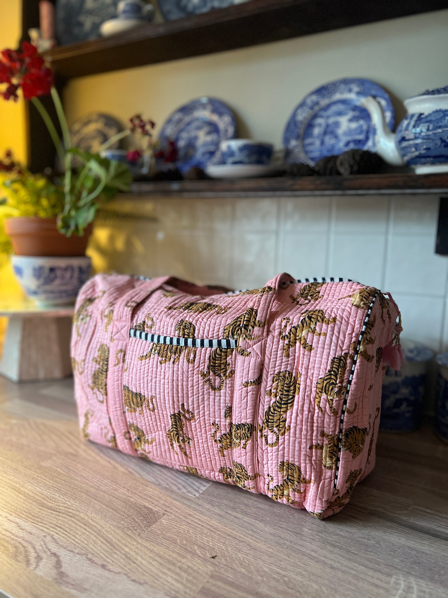 Pink Tiger Power Weekend Bag