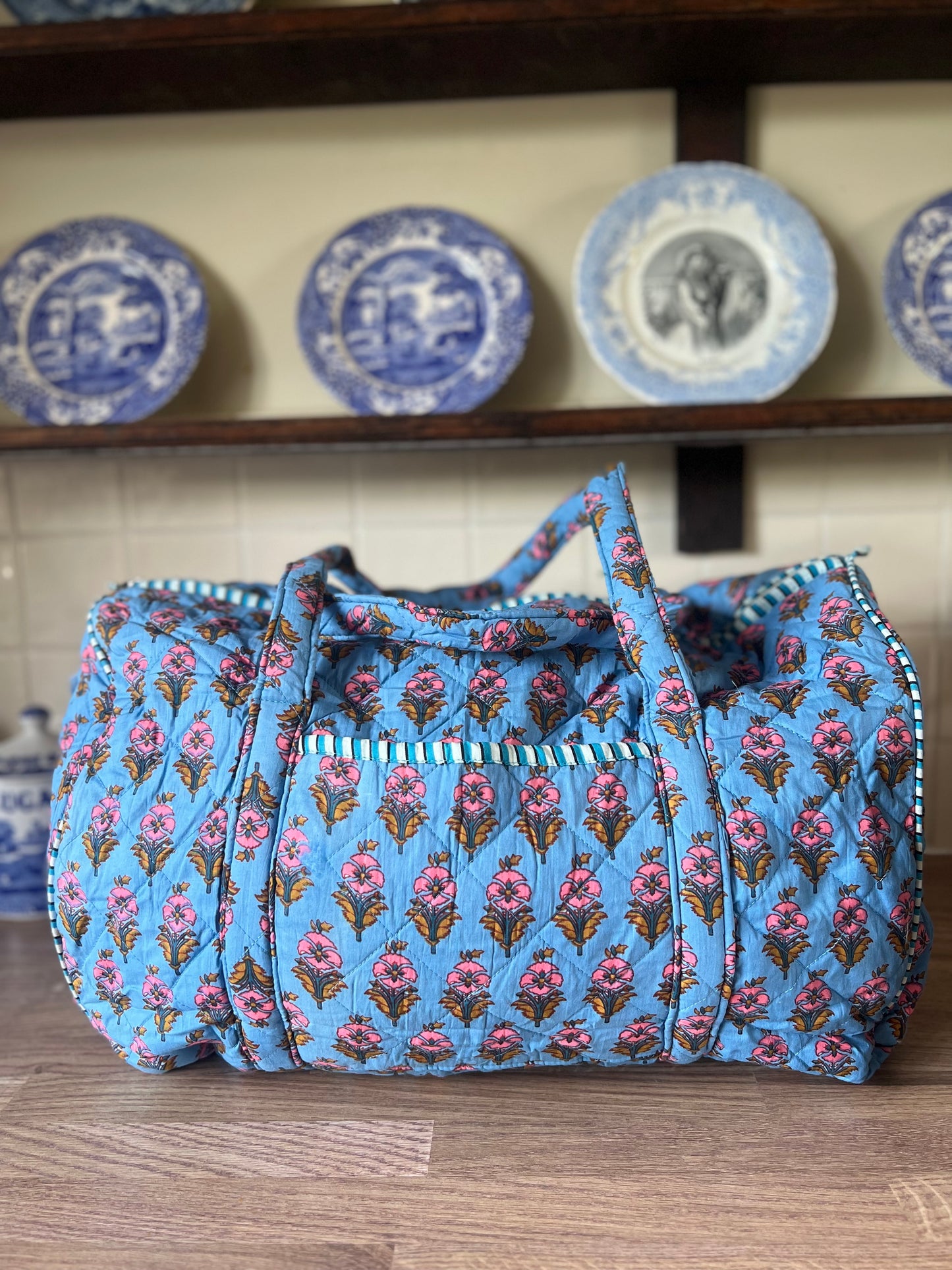 Extra large Blue Floral Weekend bag