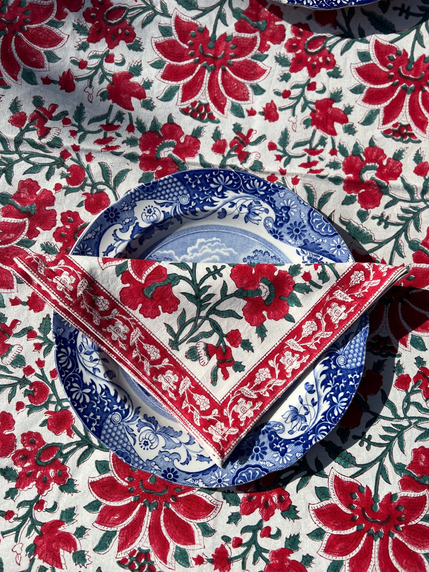 Caroline Table Cloth
