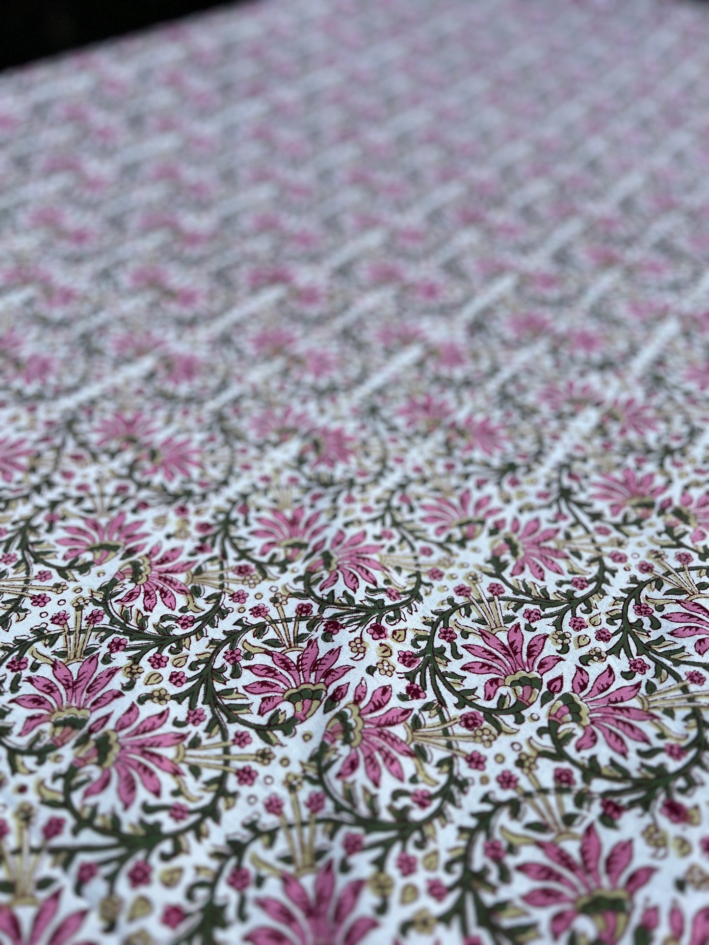 Fuchsia Table Cloth