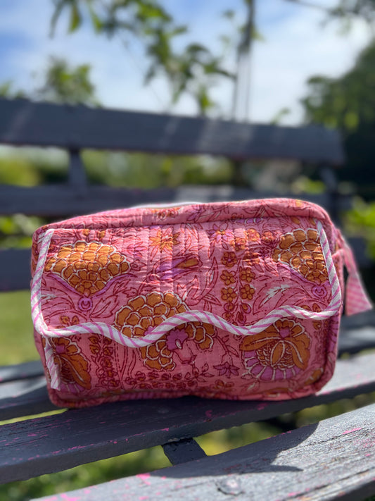 Classic Travel Washbag