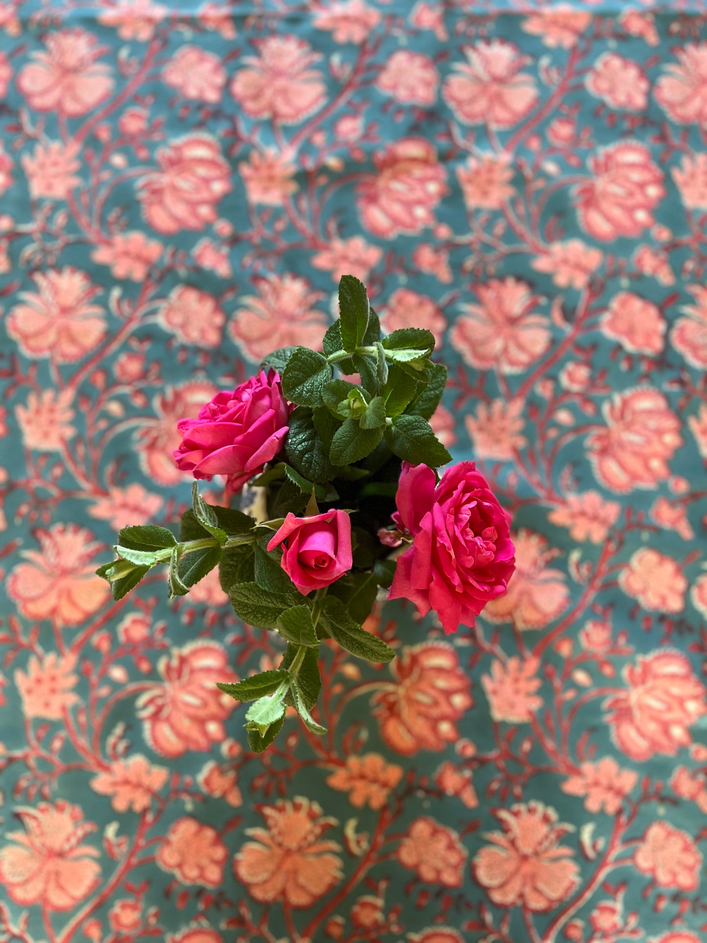 Red Roses Table Cloth