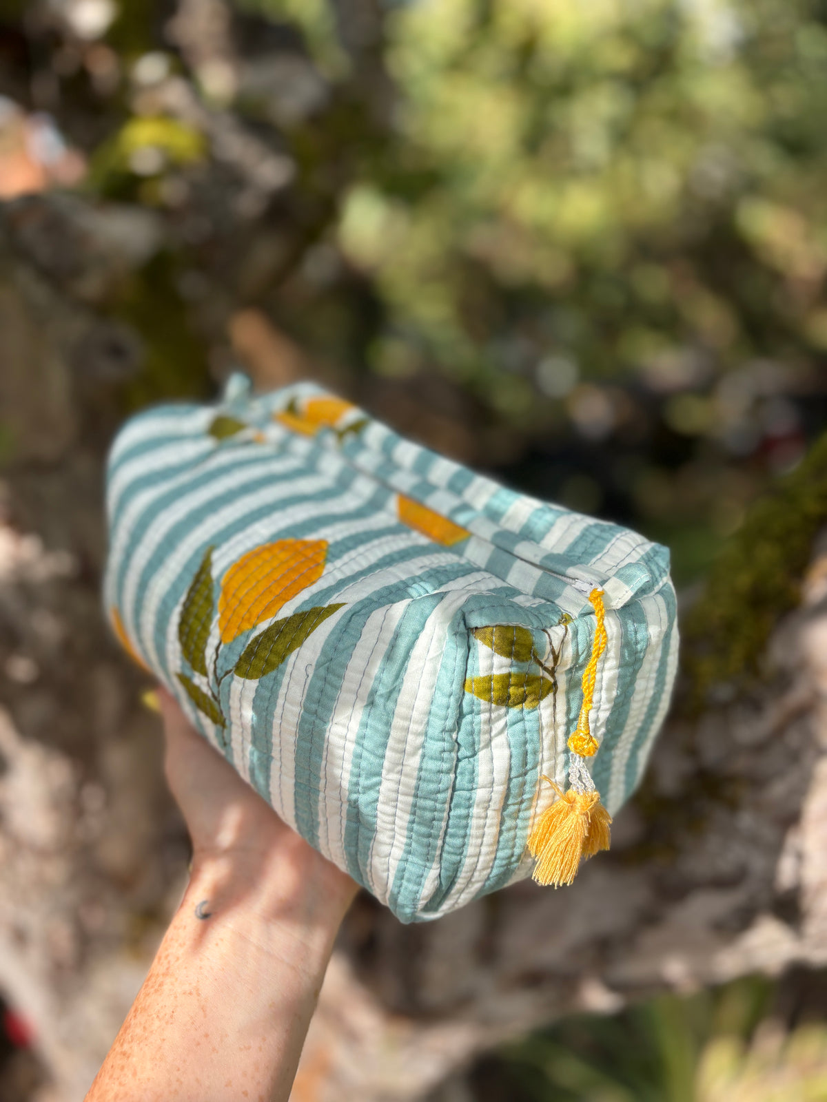 Liddy’s Lemon Washbag