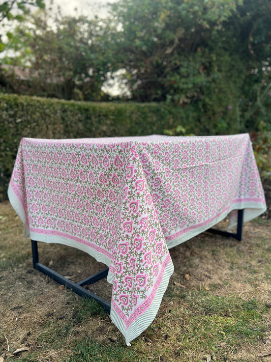 Hearts of Love Table Cloth