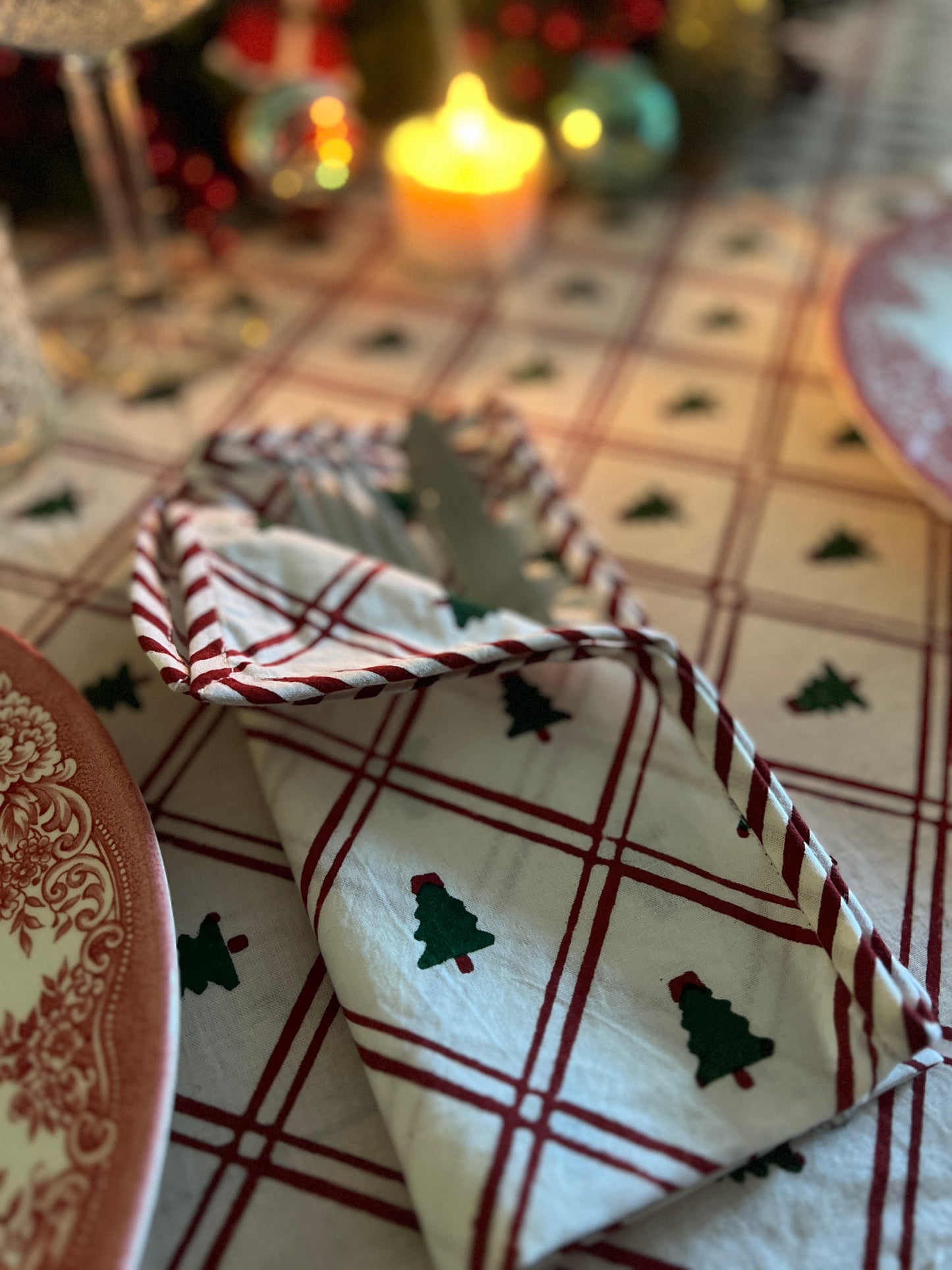 *RESTOCKED SOON* Limited Edition - Christmas Tree Table Cloth