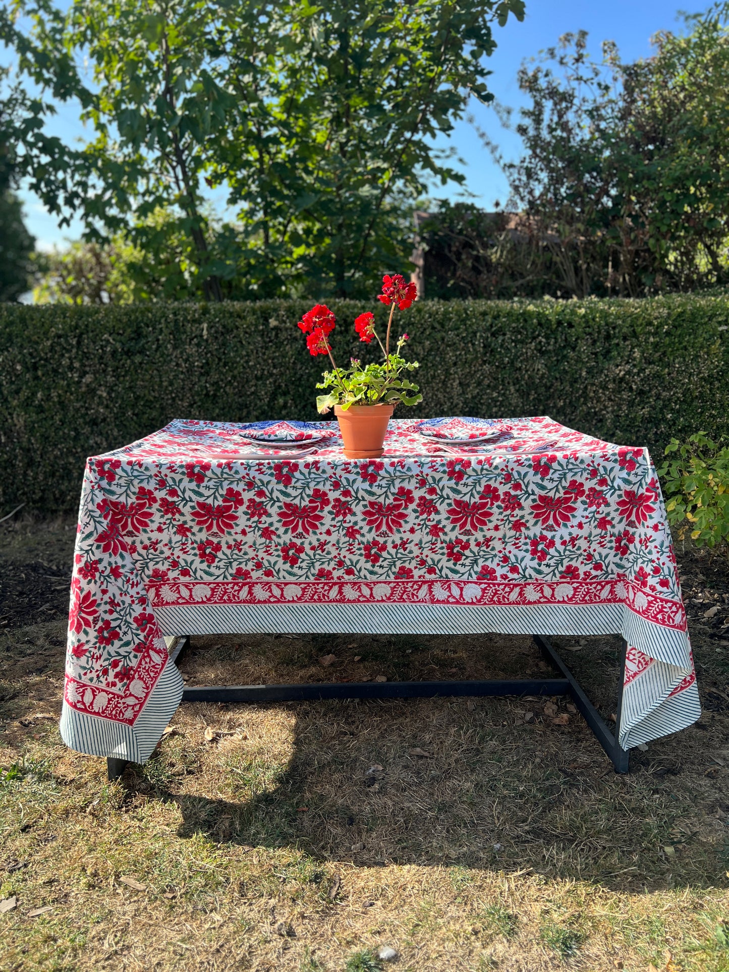 Caroline Table Cloth