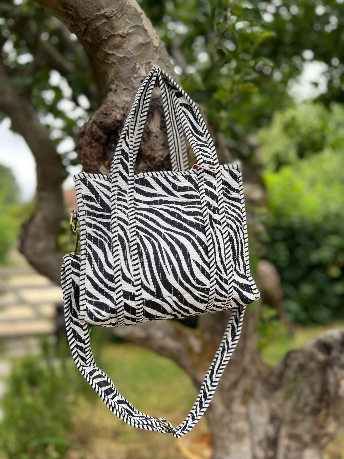 Super Mini Tote - Zebra