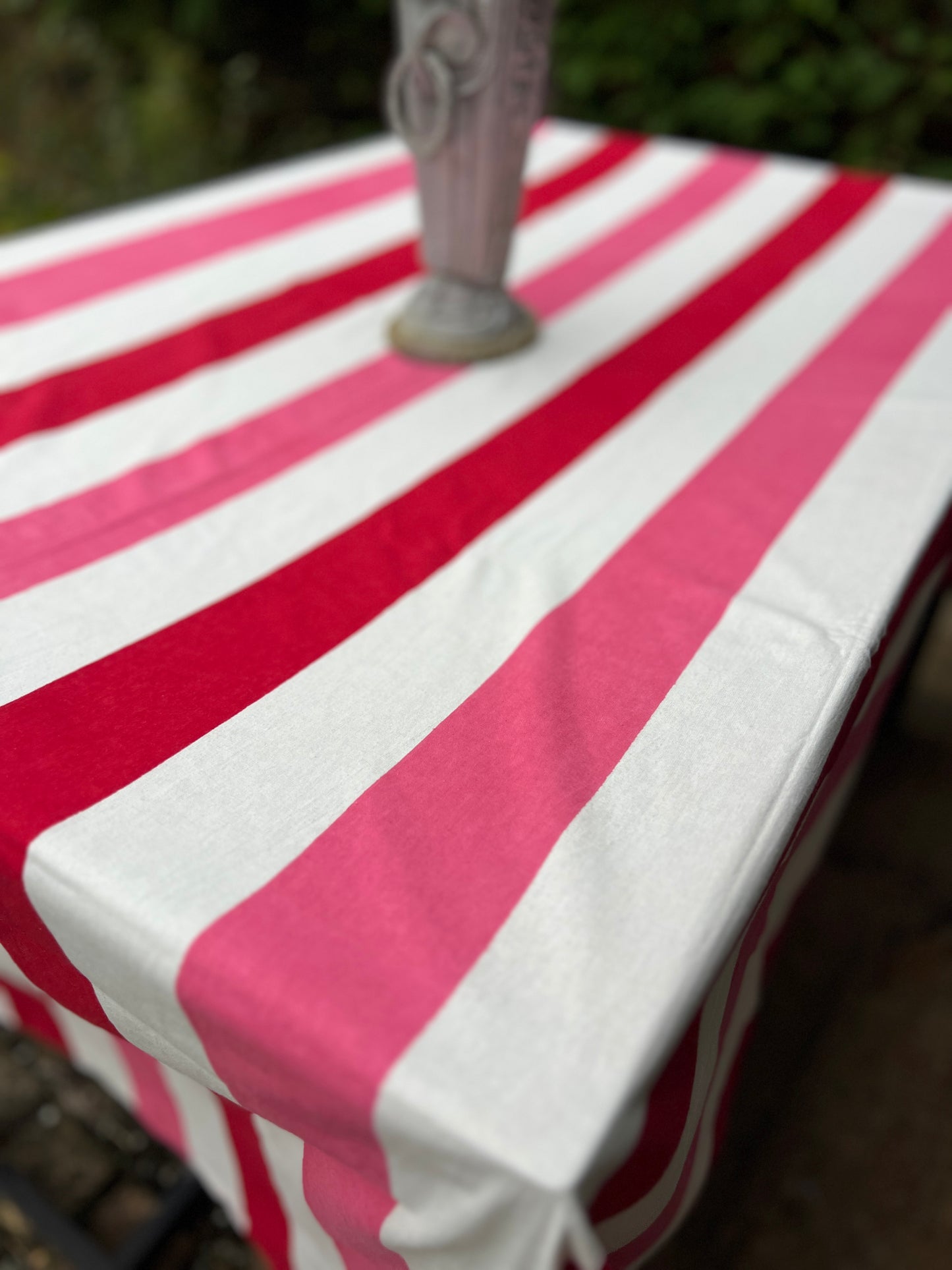 Candy Stripe Table Cloth