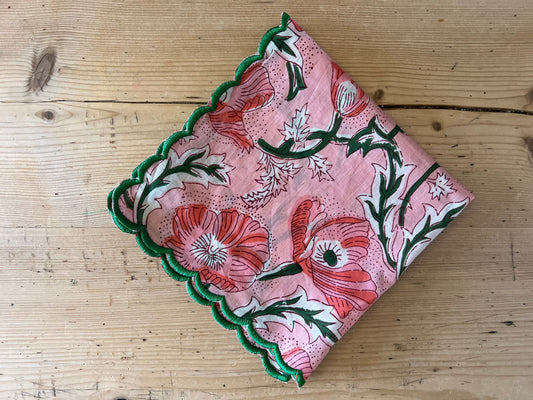 Poppys Scalloped Napkins x 6